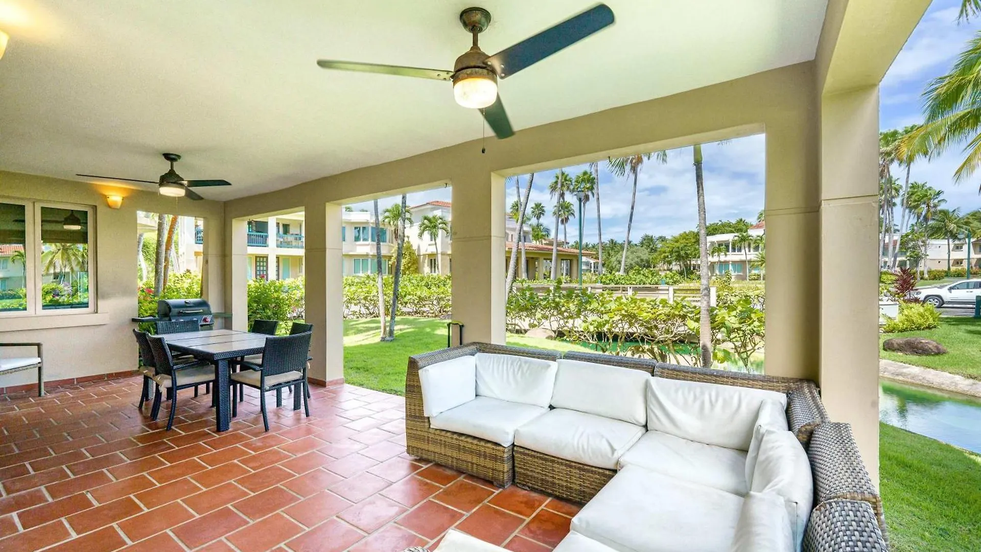 Family Villa Oleana Waterviews Oceanfront With Water And Generator Vega Alta