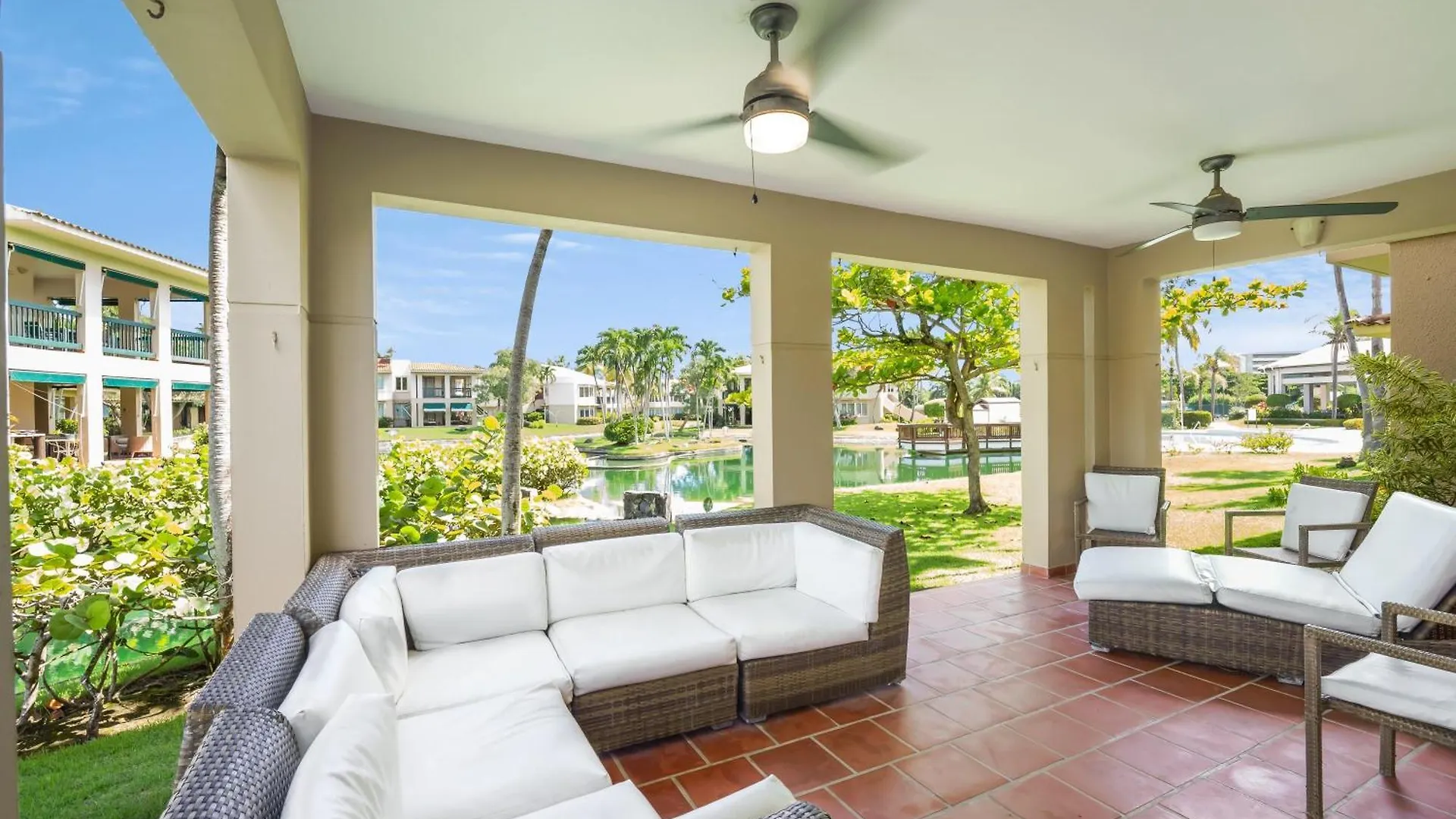 Family Villa Oleana Waterviews Oceanfront With Water And Generator Vega Alta